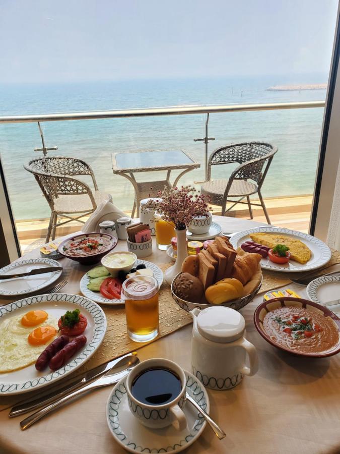 Al Kout Beach Hotel Kuwait City Eksteriør bilde